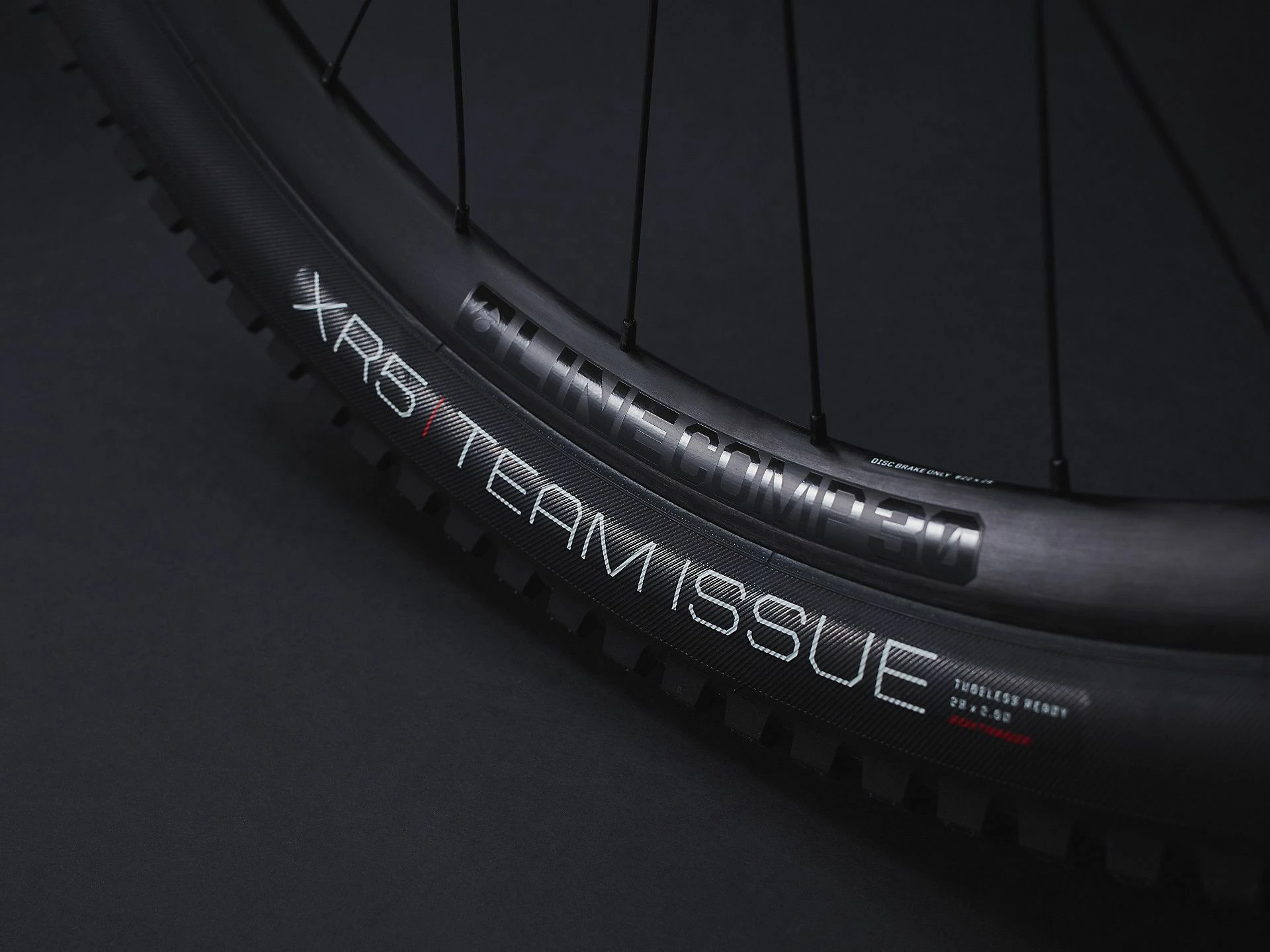 Trek Rail 7/ Dnister Black-Rage Red/ 2021 5 Trek Rail 7/ Dnister Black-Rage Red/ 2021 – Bild 3