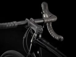 Trek Domane AL 4 Disc Gloss Trek Black Matte Trek Black 2023 -Fahrräder Verkaufsladen trek domane al4 disc glosstrekblack matte trekblack 2023 3